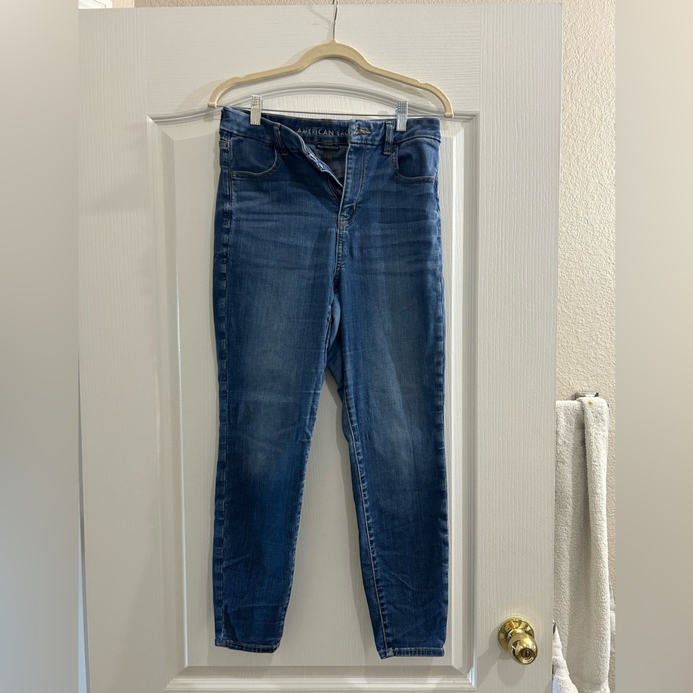 American Eagle Outfitters Women's Next Level Stretch Blue Skinny Jeans